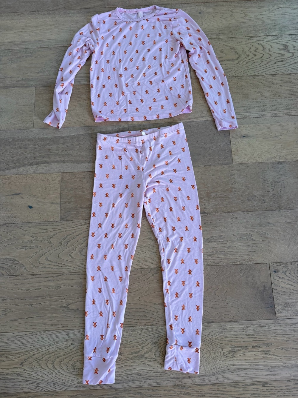 Skims Pink Gingerbread Man Holiday Long Sleeve Pajama Set Size 10